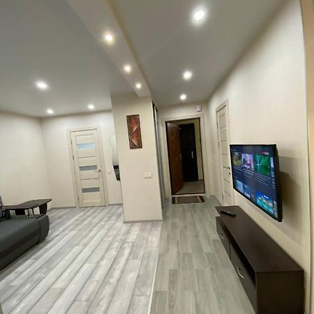 Замечательная Евродвушка Район Теремков 209 Kiew Exterior foto