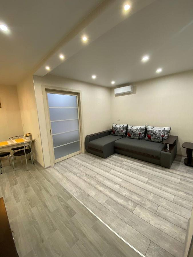 Замечательная Евродвушка Район Теремков 209 Kiew Exterior foto