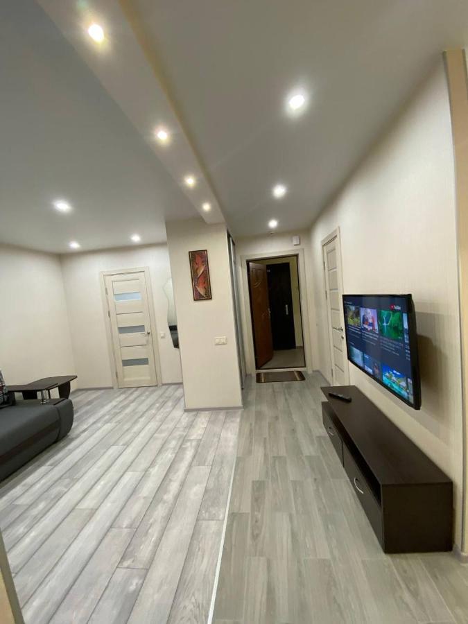 Замечательная Евродвушка Район Теремков 209 Kiew Exterior foto